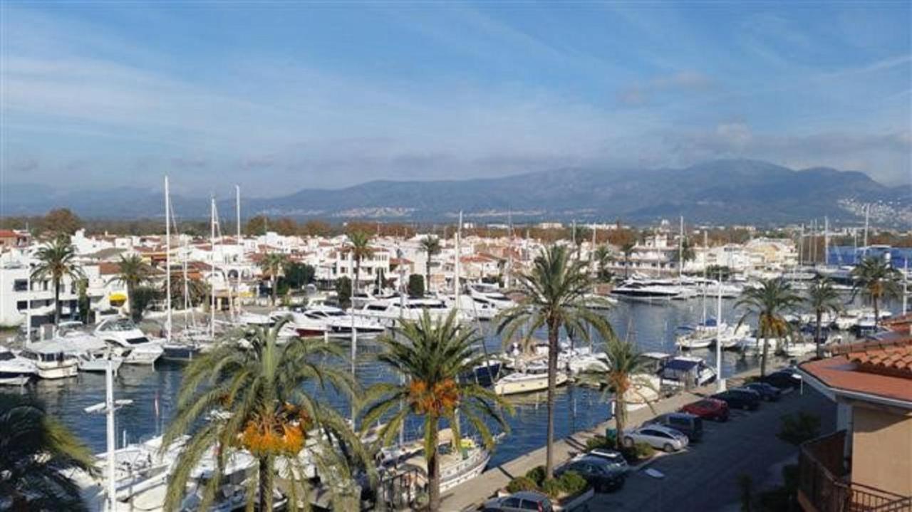 Estudio Vistas Marina Y Mar Ref 295 Empuriabrava Exterior photo